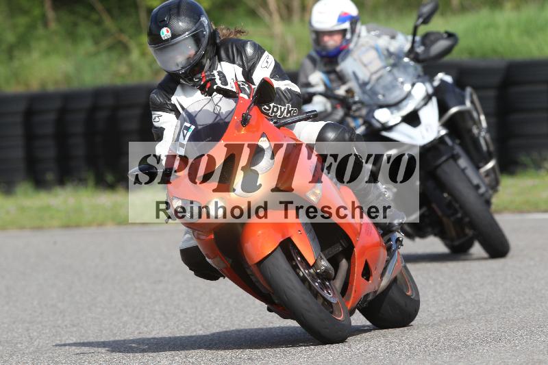 Archiv-2025/10 23.04.2025 Cornu Master School ADR/gruen-vert/14